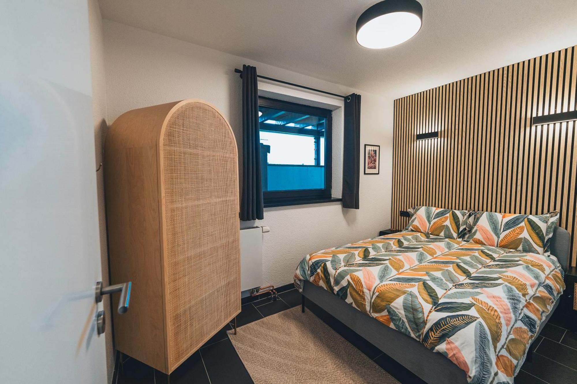 Hunsrueck Valley View Apartment With Cedar Sauna Bruschied Exteriér fotografie