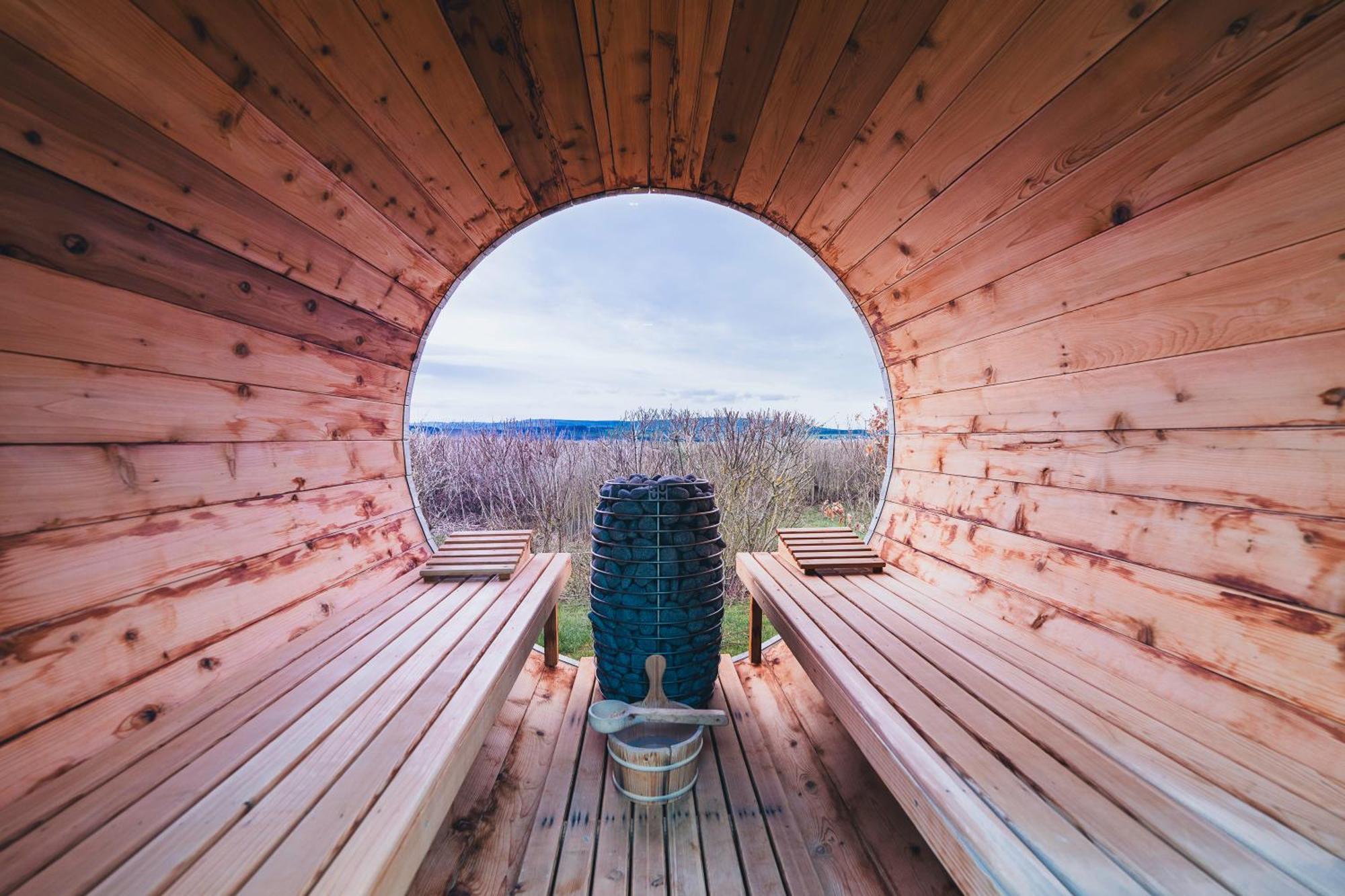 Hunsrueck Valley View Apartment With Cedar Sauna Bruschied Exteriér fotografie